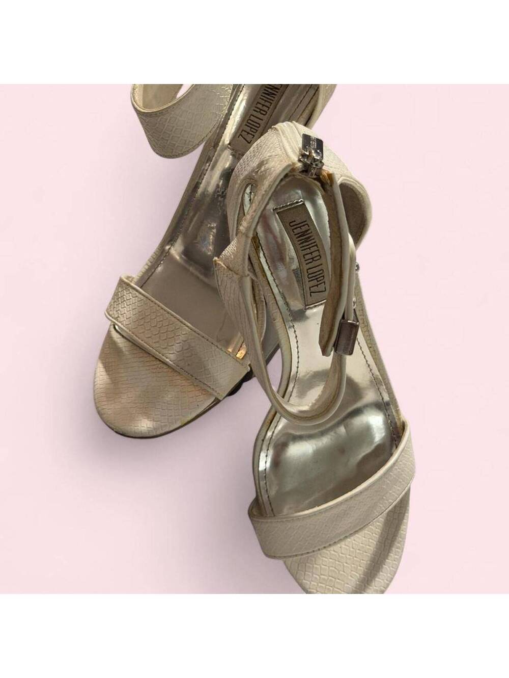 Jennifer Lopez Ivory Textured Ankle Strap High Heels size 9